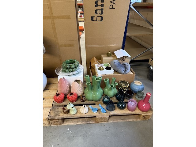 Ca. 39x vaas en decoratie, dutz van roon - afbeelding 9 van  17