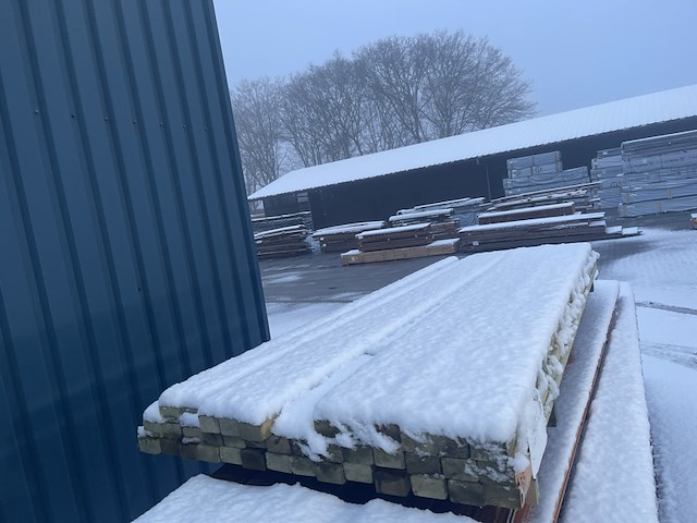 Ca. 39x vuren regels geschaafd geïmpregneerd, 45x70mm, lengte 260cm - afbeelding 1 van  3