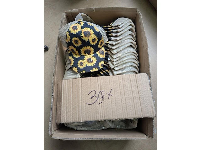 Ca. 39x zomerbloem motief baseball cap met mesh, diverse kleuren, 54 - 60 cm - afbeelding 1 van  2