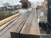 Ca. 3x douglas balken fijnbezaagd , 100x100mm, lengte 400cm - afbeelding 1 van  3
