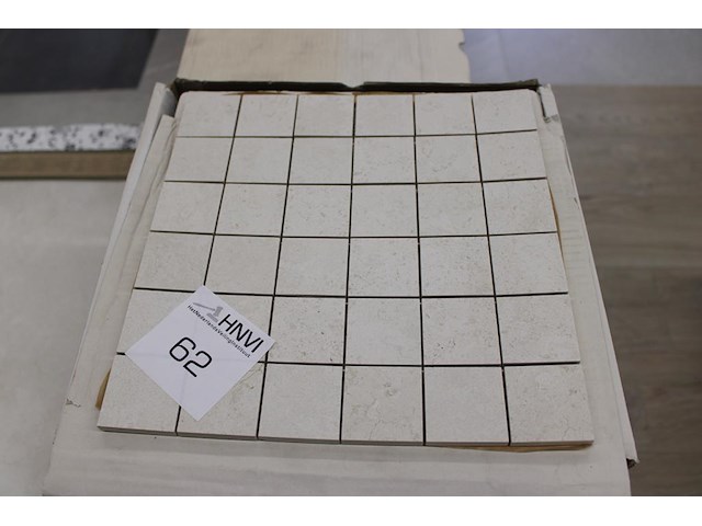 Ca. 4 m2 wandtegels. - afbeelding 2 van  2