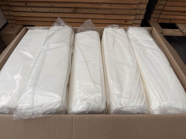 Ca. 4000x tex handdoeken interfold wit smooth 55 gr/m² 42 x 38 cm - afbeelding 6 van  7