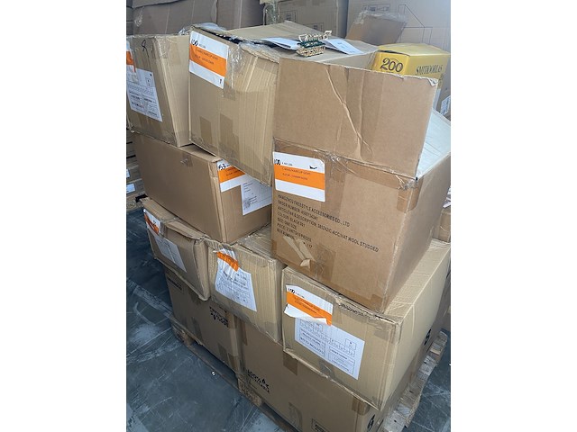 Ca. 400x haarklemmen, o.a. costes - afbeelding 2 van  3