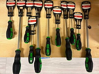 Ca. 400x schroevendraaier - afbeelding 1 van  1