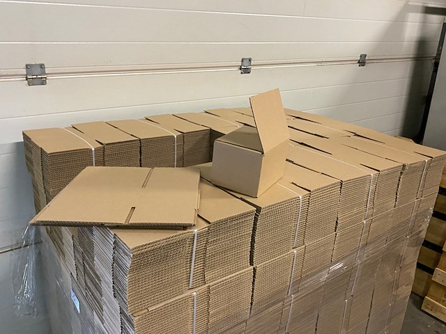 Ca. 400x verzenddozen 16x12x10cm, bruin - afbeelding 1 van  4