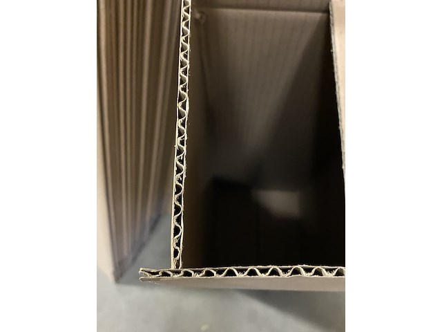 Ca. 400x verzenddozen 20x20x60cm zware enkelgolf, bruin - afbeelding 4 van  4