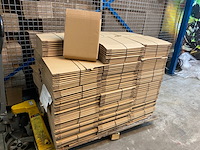 Ca. 400x verzenddozen 265x85x290mm dubbelgolf, bruin - afbeelding 1 van  4