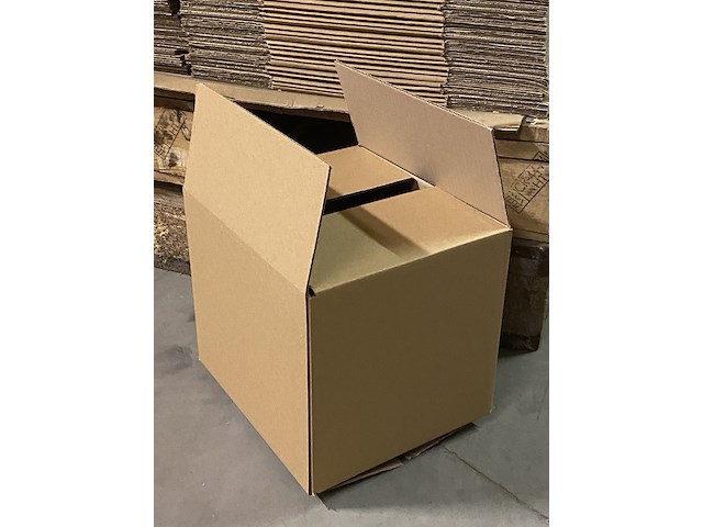 Ca. 400x verzenddozen 26x22x22cm, bruin - afbeelding 2 van  2