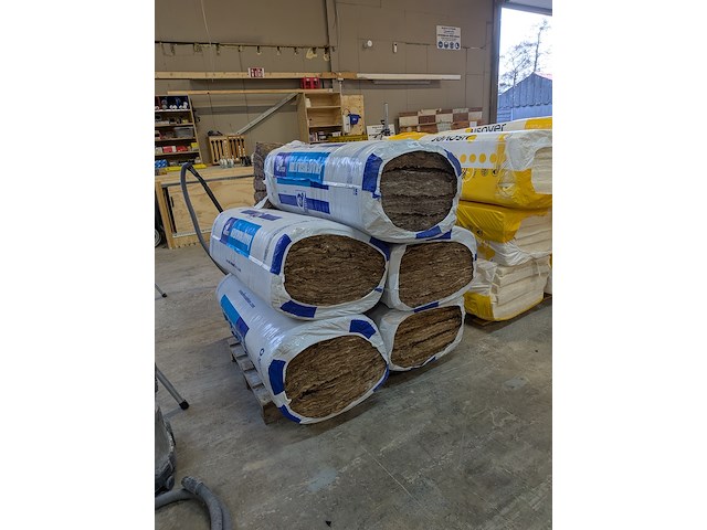 Ca. 40.5 m² isolatie knauf insulation, acoustifit - afbeelding 1 van  5