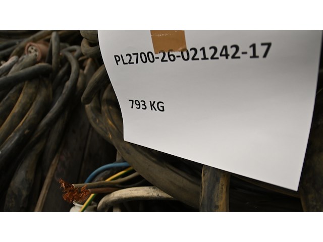 Ca. 4.096 kg bruto koperhoudende zware rubber krachtstroomkabels - afbeelding 12 van  26