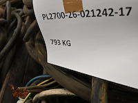 Ca. 4.096 kg bruto koperhoudende zware rubber krachtstroomkabels - afbeelding 12 van  26