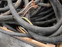Ca. 4.096 kg bruto koperhoudende zware rubber krachtstroomkabels - afbeelding 20 van  26