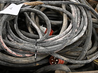 Ca. 4.096 kg bruto koperhoudende zware rubber krachtstroomkabels - afbeelding 22 van  26