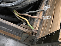 Ca. 4.096 kg bruto koperhoudende zware rubber krachtstroomkabels - afbeelding 23 van  26