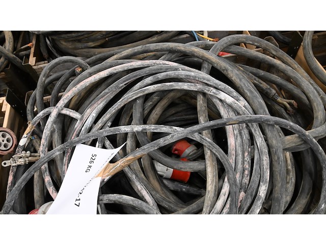 Ca. 4.096 kg bruto koperhoudende zware rubber krachtstroomkabels - afbeelding 25 van  26