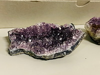 Ca. 40x amethist brokjes - afbeelding 2 van  6