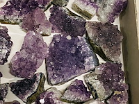 Ca. 40x amethist brokjes - afbeelding 3 van  6
