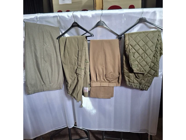 Ca. 40x beroep defensie, leger - afbeelding 2 van  5