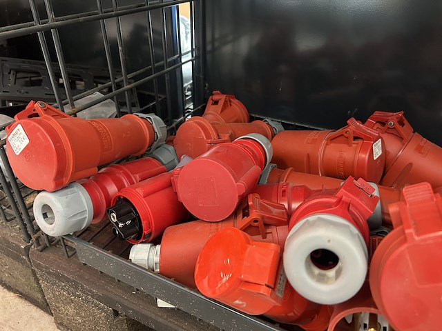 Ca. 40x cee-stekkers en koppelingen, mennekes - afbeelding 3 van  4