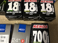 Ca. 40x diverse binnenbanden, w.o. continental, michelin, schwalbe - afbeelding 2 van  9