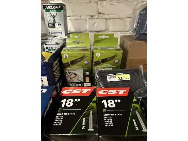 Ca. 40x diverse binnenbanden, w.o. continental, michelin, schwalbe - afbeelding 3 van  9
