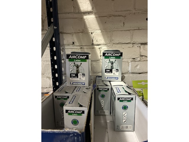Ca. 40x diverse binnenbanden, w.o. continental, michelin, schwalbe - afbeelding 4 van  9
