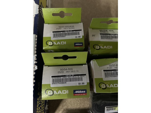 Ca. 40x diverse binnenbanden, w.o. continental, michelin, schwalbe - afbeelding 7 van  9