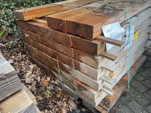 Ca. 40x douglas balken fijnbezaagd, 75x200mm, lengte 400cm - afbeelding 3 van  3