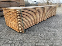 Ca. 40x douglas planken fijnbezaagd, 38x200mm, lengte 300cm - afbeelding 2 van  4