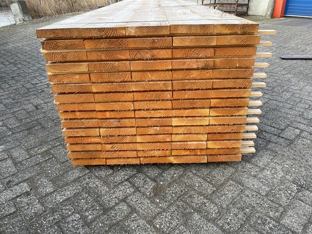 Ca. 40x douglas planken fijnbezaagd, 38x200mm, lengte 300cm - afbeelding 3 van  4