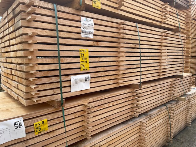 Ca. 40x douglas planken fijnbezaagd, 38x200mm, lengte 300cm - afbeelding 4 van  4