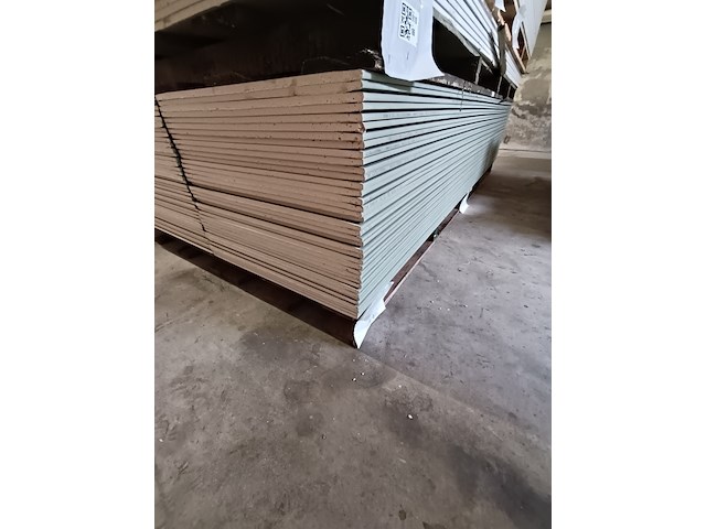 Ca. 40x gipsplaat ak, groen - afbeelding 1 van  5