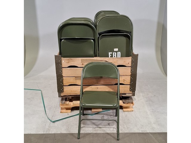 Ca. 40x klapstoel - afbeelding 1 van  6