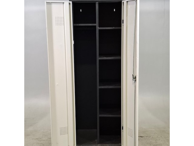 Ca. 40x lockerkast - afbeelding 2 van  8