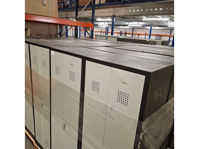 Ca. 40x lockerkast - afbeelding 6 van  8