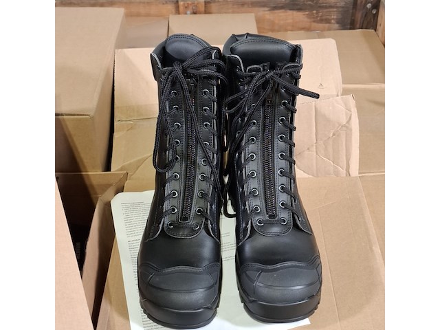 Ca. 40x paar diverse schoenen, o.a. atlas, neskrid en haix - afbeelding 2 van  5