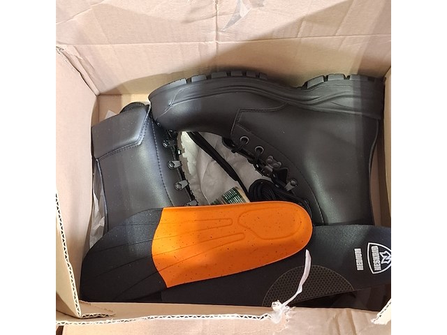 Ca. 40x paar diverse schoenen, o.a. atlas, neskrid en haix - afbeelding 5 van  5