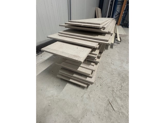 Ca. 40x stroken brandwerend plaatmateriaal - afbeelding 3 van  3