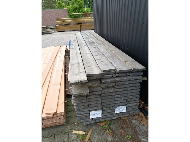 Ca. 40x vuren grijs gedompelde steigerplanken - afbeelding 1 van  4