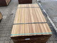 Ca. 418x guayana ipé latten geschaafd, 25x40mm, lengte 155cm
