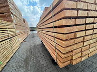 Ca. 41x douglas dakbalken fijnbezaagd, 50x150mm, lengte 400cm - afbeelding 2 van  4