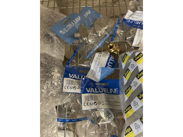 Ca. 41x installatiemateriaal w.o. koppelingen, w.o. viega, valueline - afbeelding 5 van  10