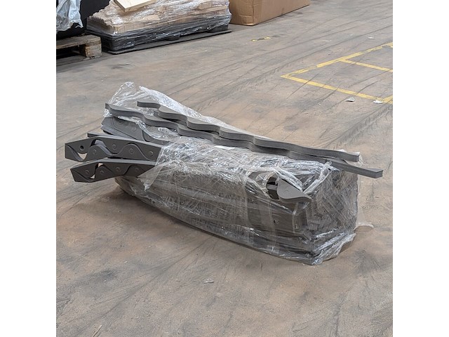 Ca .41x schuimprofielen t.b.v. golfplaten zwart - afbeelding 1 van  7