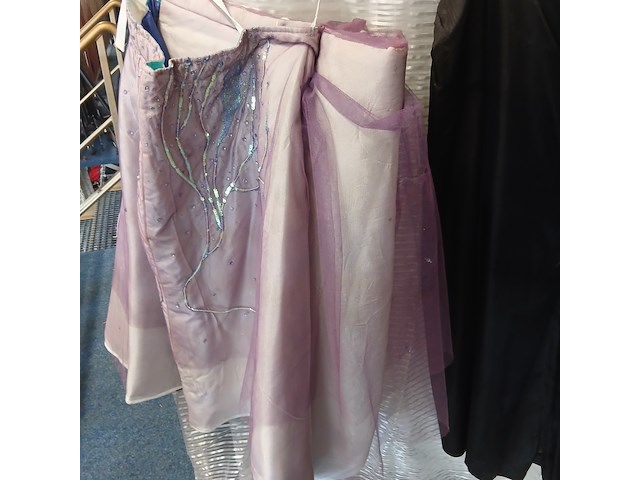 Ca. 41x vrouw, ballet/ theaterkleding (traviata) - afbeelding 3 van  9