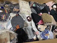 Ca. 425x mutsen amsterdam - afbeelding 1 van  4