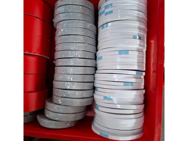Ca. 428x diverse rollen tape - afbeelding 5 van  24