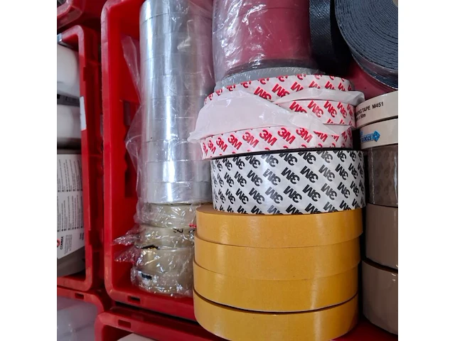Ca. 428x diverse rollen tape - afbeelding 11 van  24