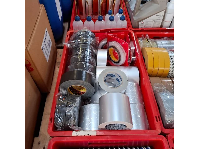 Ca. 428x diverse rollen tape - afbeelding 14 van  24