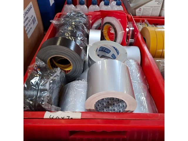 Ca. 428x diverse rollen tape - afbeelding 15 van  24