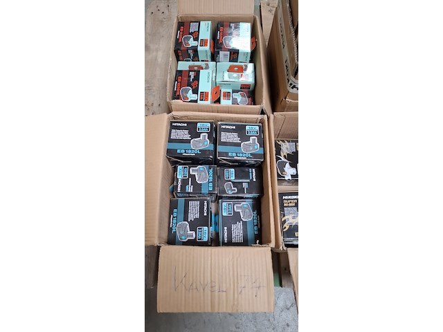 Ca. 42x accu, hikoki, 18v en 24v - afbeelding 2 van  6
